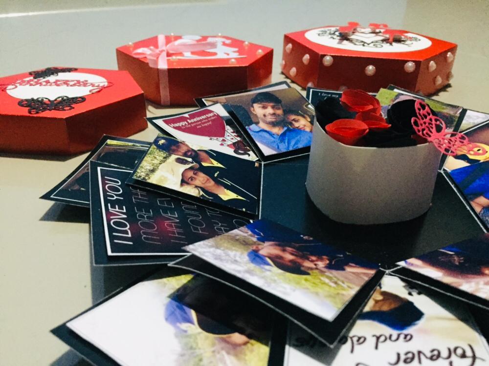 Explosion box, photo gallery, gift